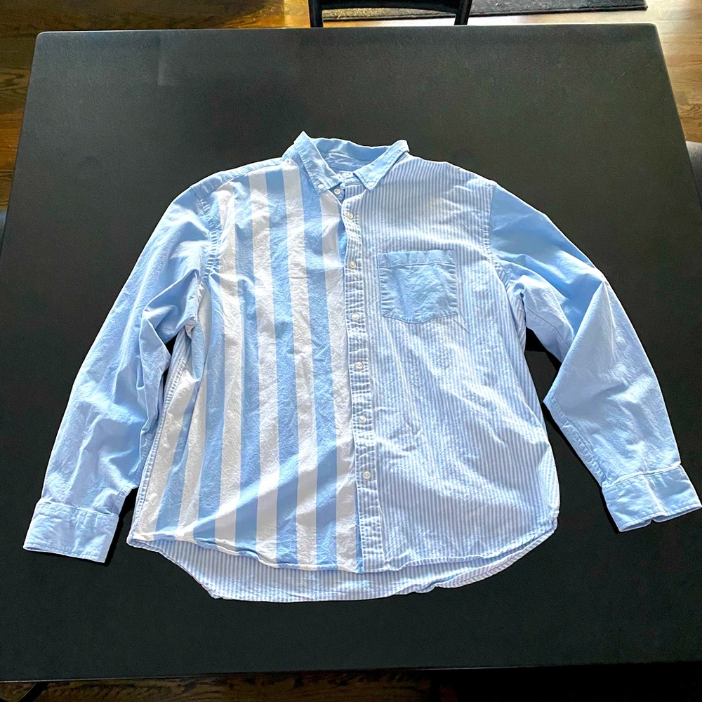 Mens collared button down long sleeve